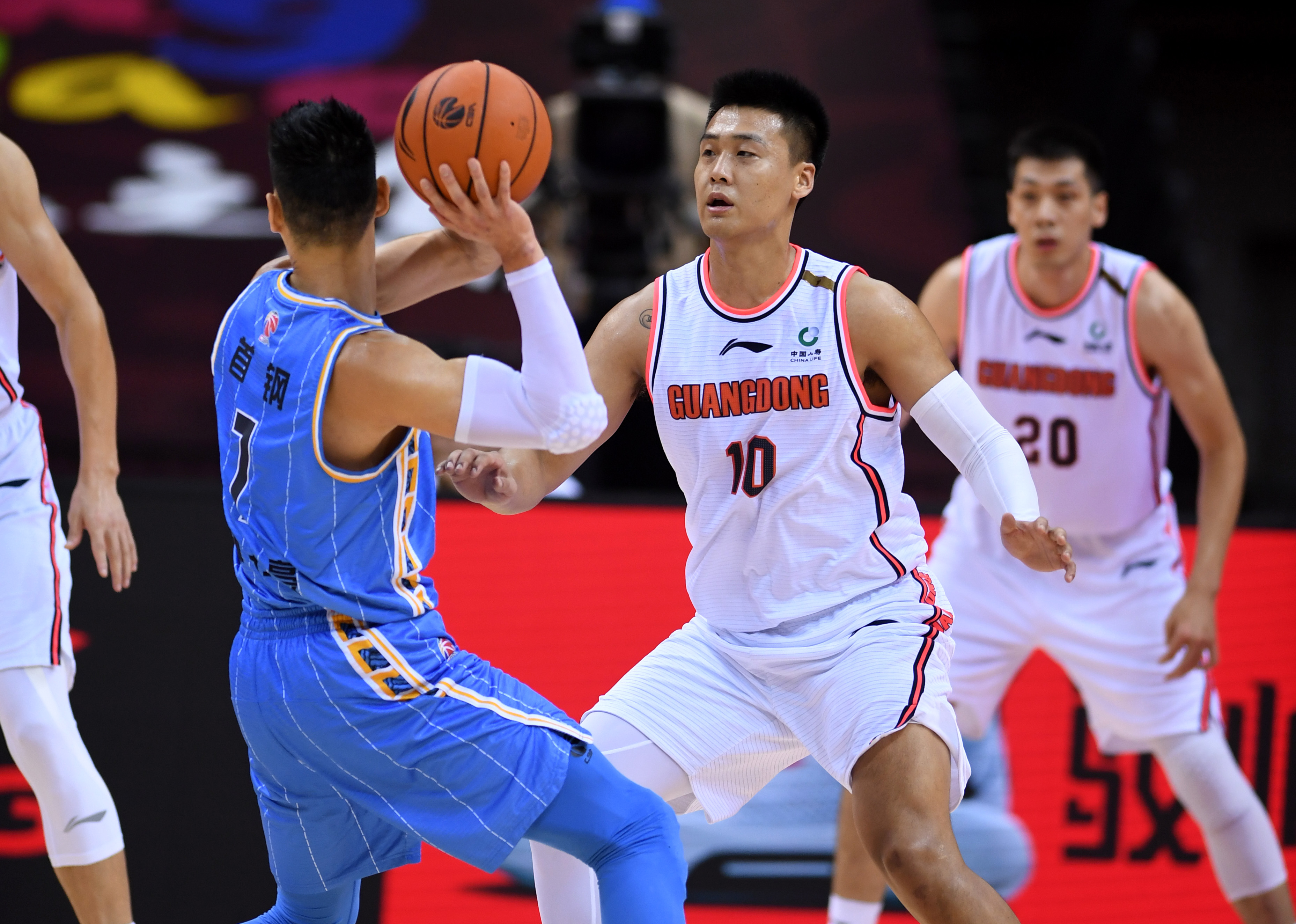 浙江战队取得大胜,势不可挡的简单介绍 浙江战队取得大胜,势不可挡的简单介绍