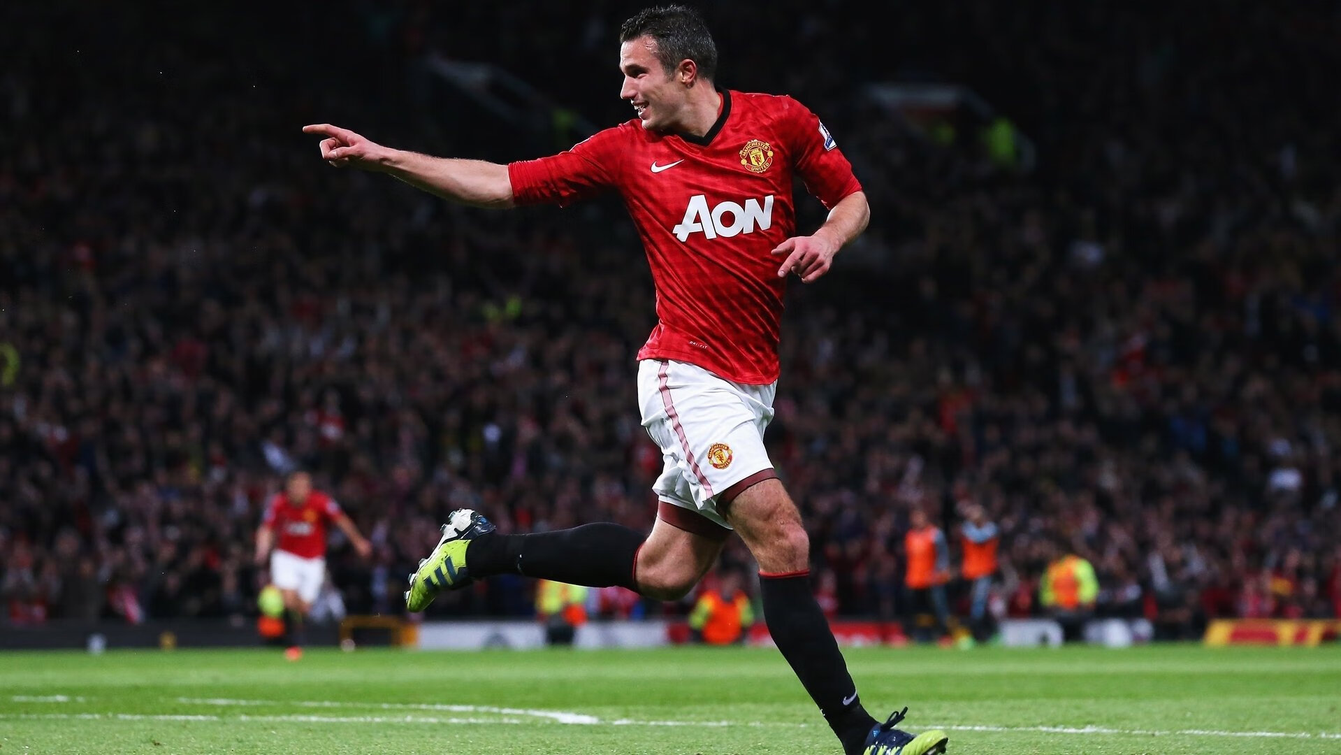 双城记，曼城完胜利物浦，苏亚雷斯带队取胜演绎足球的两种胜利哲学